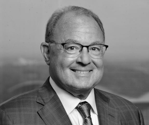 Robert Holzberg, Pullman & Comley LLC Photo