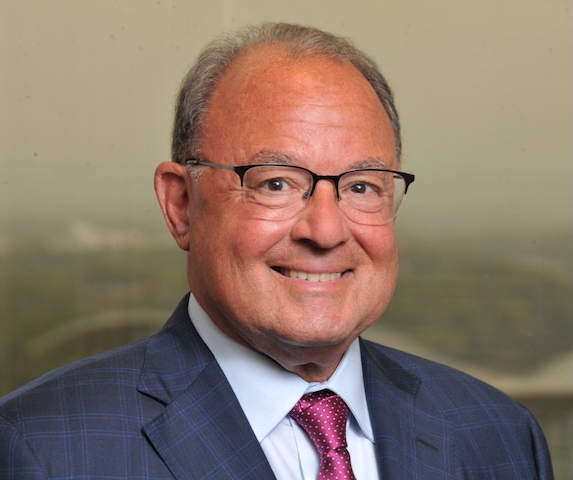 Robert Holzberg, Pullman & Comley LLC Photo